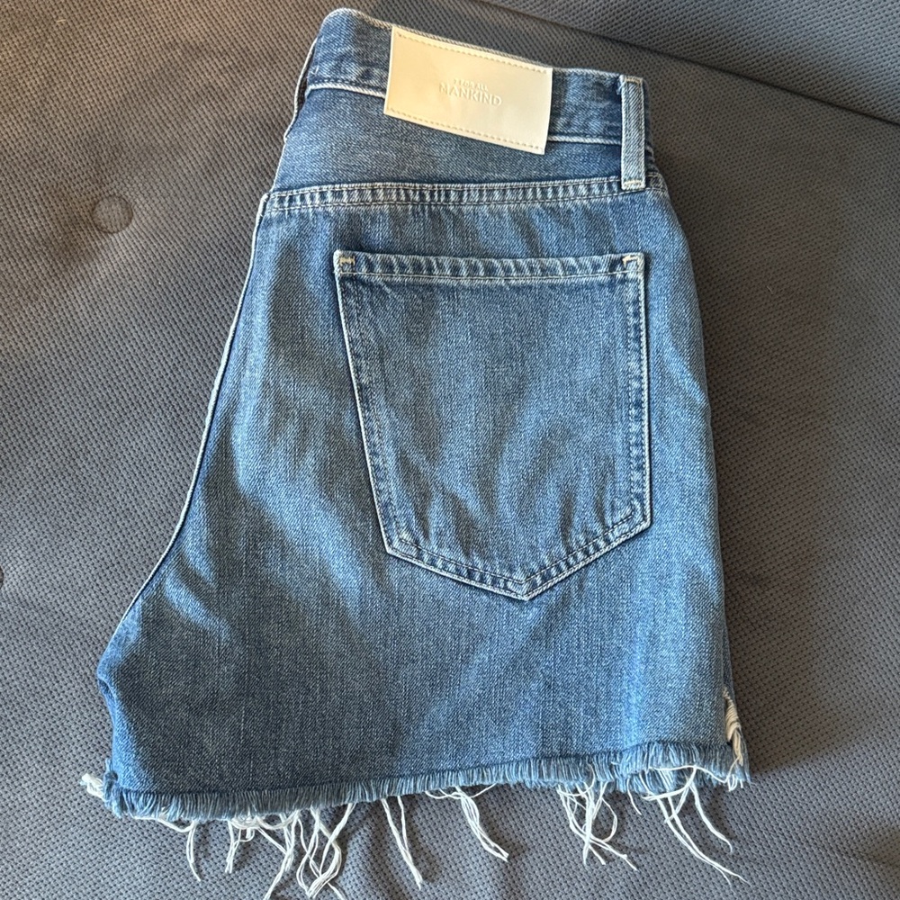 7 for all Mankind The Ruby Cutoff Shorts size 30 EUC! - Picture 11 of 13